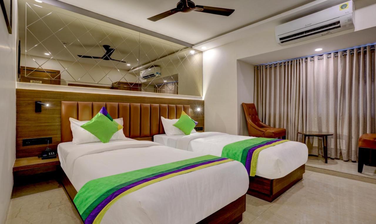 Treebo Castle Rock Inn Mumbai Exterior photo