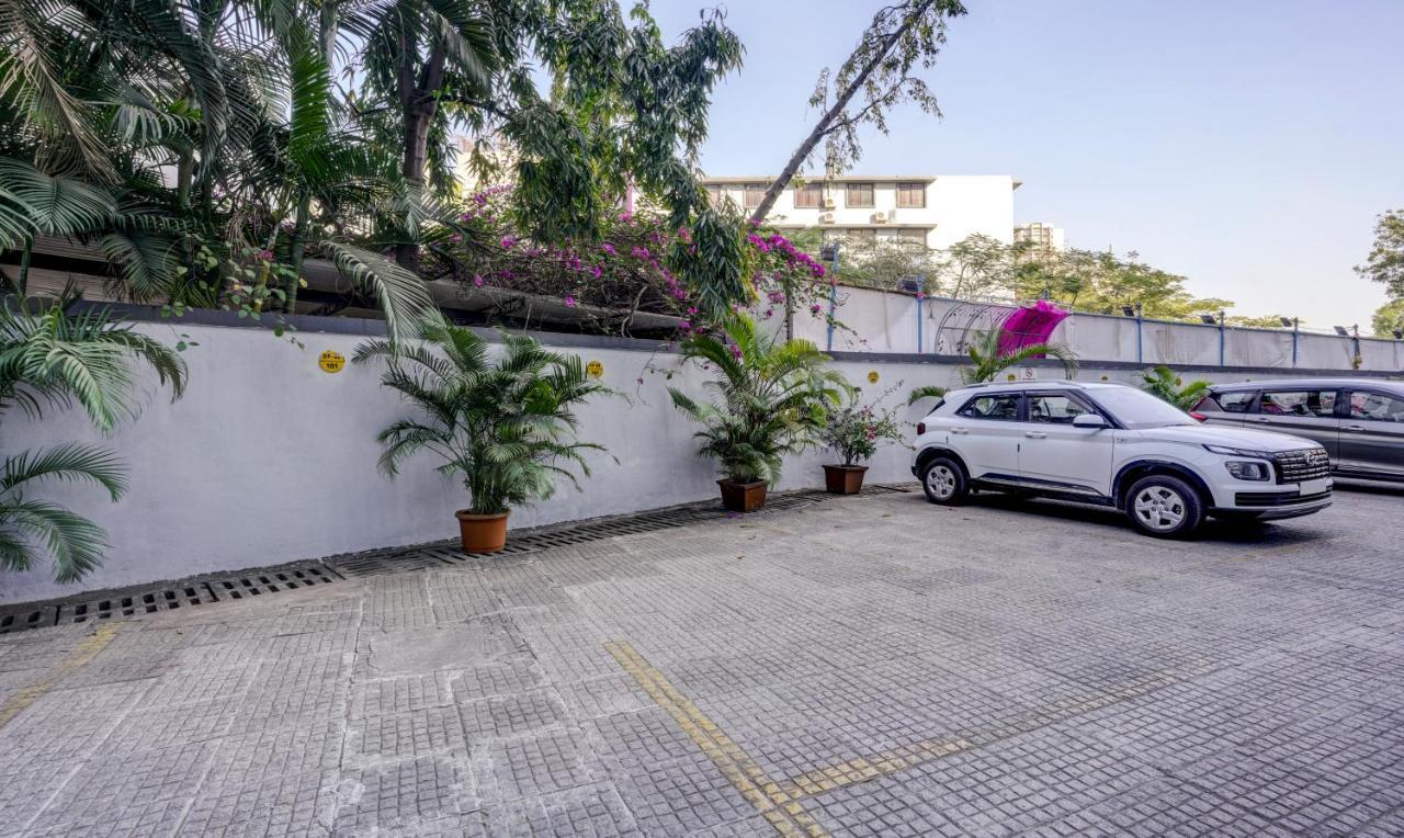 Treebo Castle Rock Inn Mumbai Exterior photo